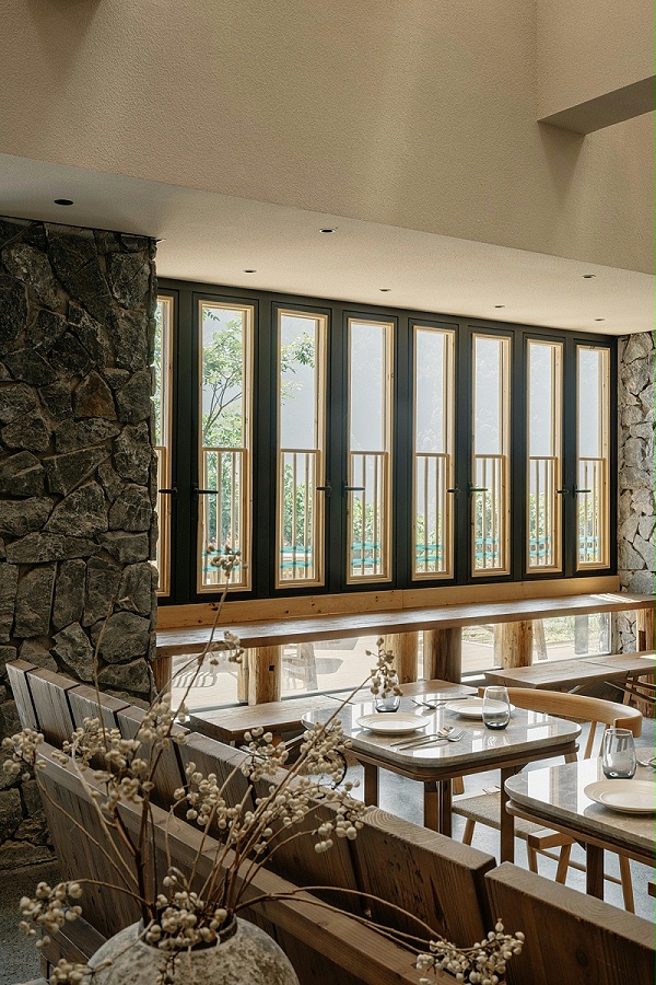 艺加设计-酒店设计-Cloudhaus 酒店：融合在地文化与自然语境的酒店