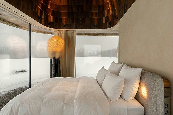 艺加设计-酒店设计-芦顶酒店：带有本土特色的生态极简主义