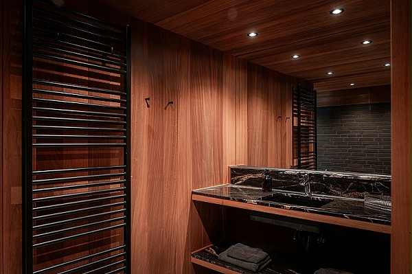 艺加设计-酒店设计-绿屋酒店：森林中的玻璃度假屋