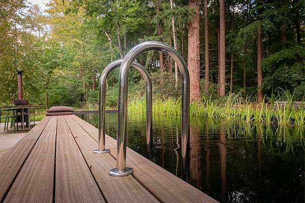 艺加设计-酒店设计-绿屋酒店：森林中的玻璃度假屋