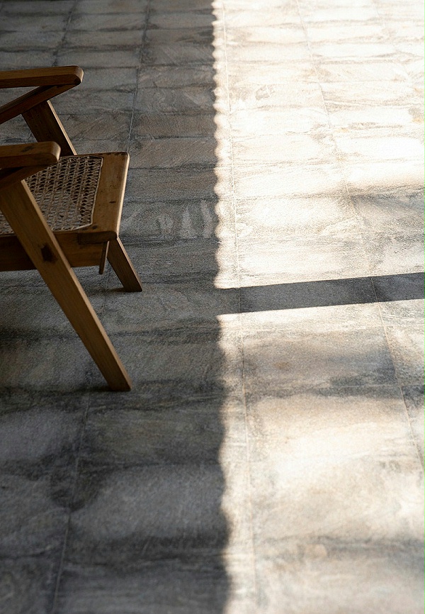 艺加设计-酒店设计-K House酒店：天然材料呼应周围自然环境