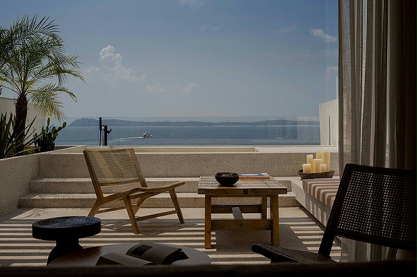 艺加酒店设计为您分享：楹诺小半湾酒店：创造出一片远离世俗的休闲场域